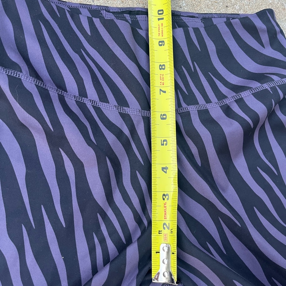Nike One Tight Fit Purple Zebra Print Dri Fit Legging size small - Picture 9 of 12